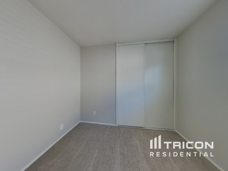 Building Photo - 2076 Harte Ct