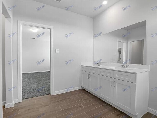 Building Photo - 5229 Boulder Vly Dr