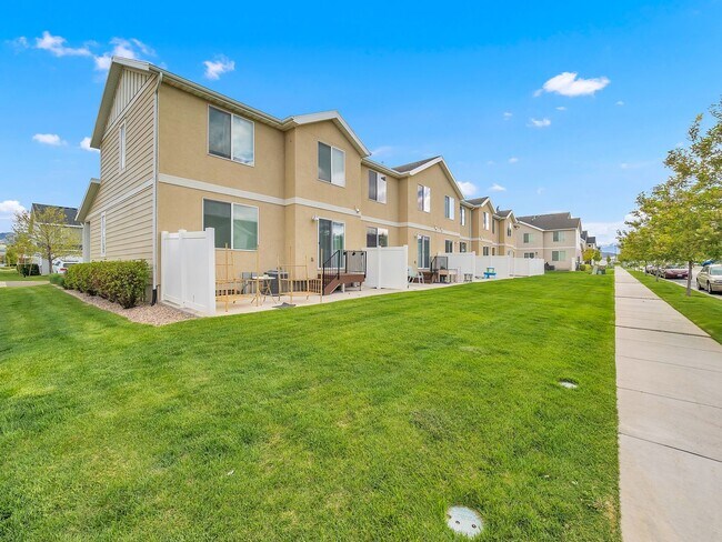 Building Photo - Ken-98 E Harmony Ct Saratoga Springs, UT 84045