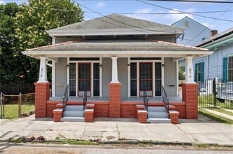 Building Photo - 814 Gallier St