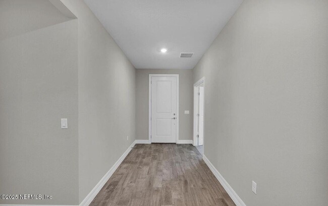 Building Photo - 483 La Mancha Dr
