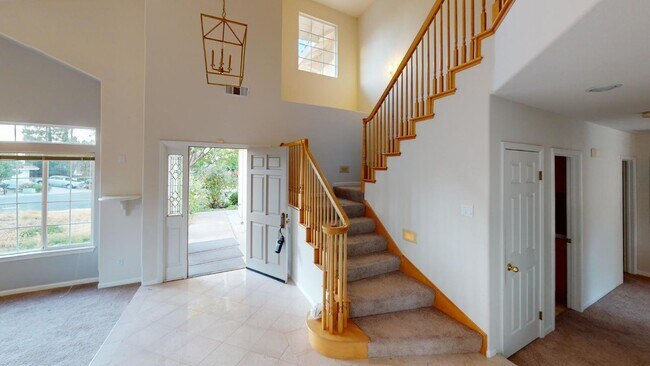 Building Photo - 4700 Hunter Peak Ct