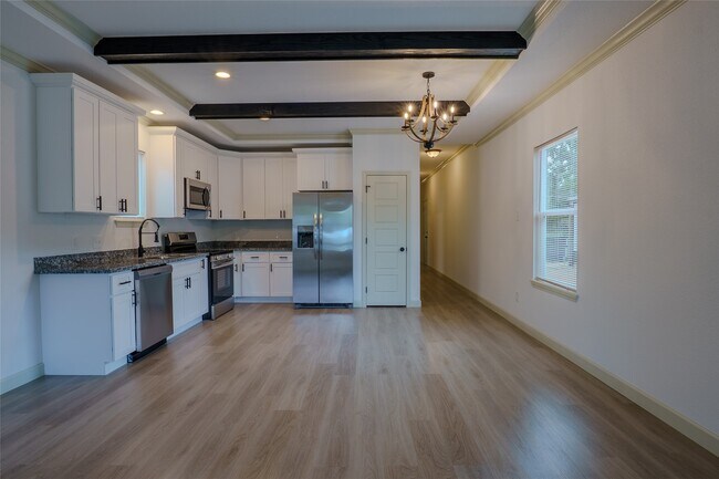 Building Photo - 21436 Punkin St