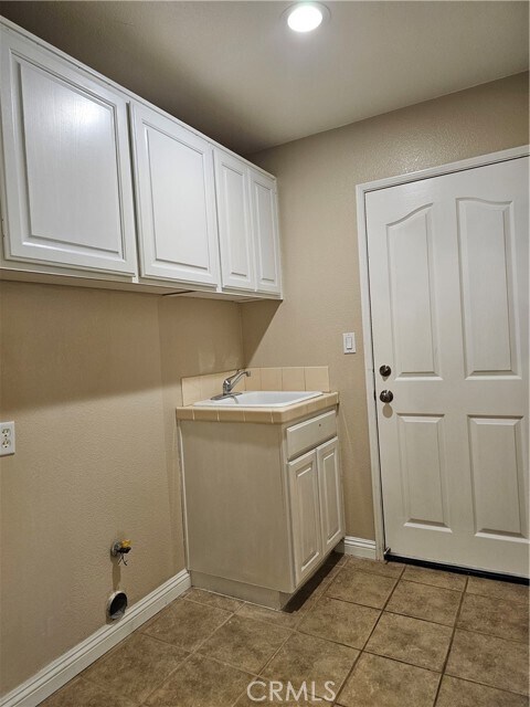 Building Photo - 11433 Mountain View Dr