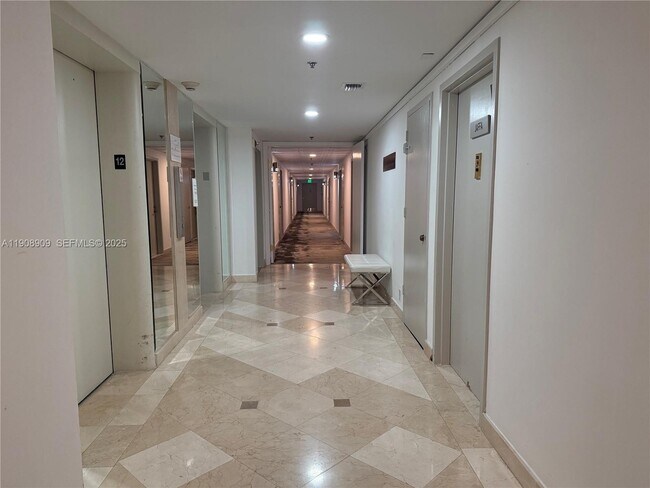 Building Photo - 9511 Collins Ave