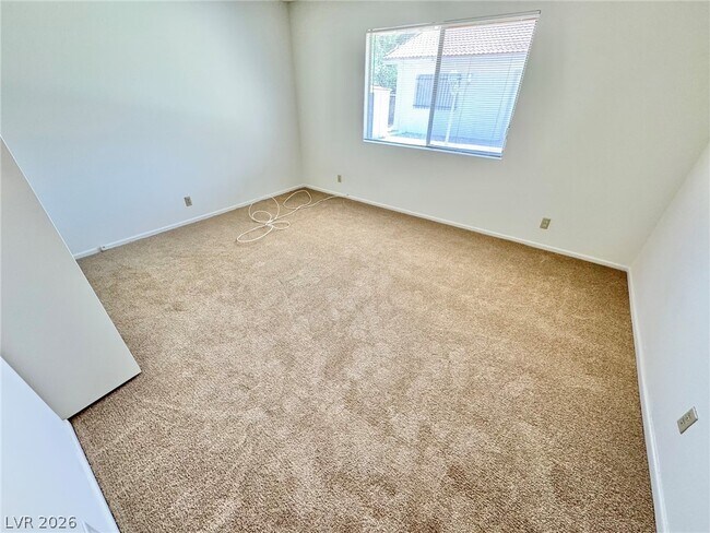 Building Photo - 2913 Colanthe Ave