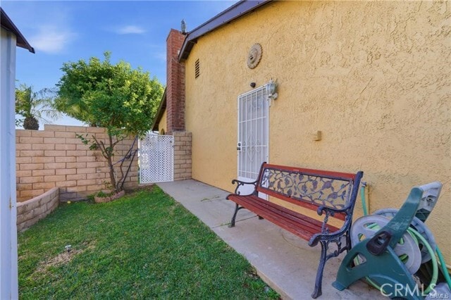 Building Photo - 937 N Greenpark Ave