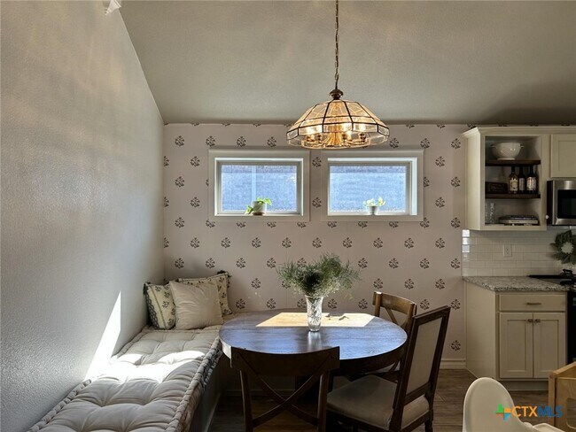 Building Photo - 2611 Bolzano Trl