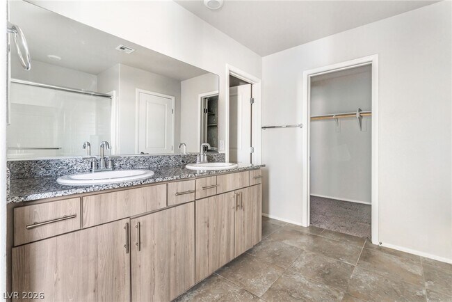 Building Photo - 3803 Berenices Ave