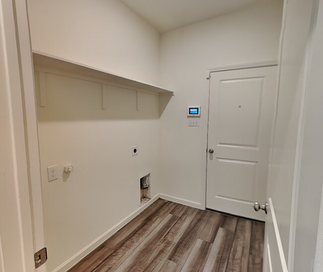 Building Photo - Wonderful 4 bedroom in Willow Springs!