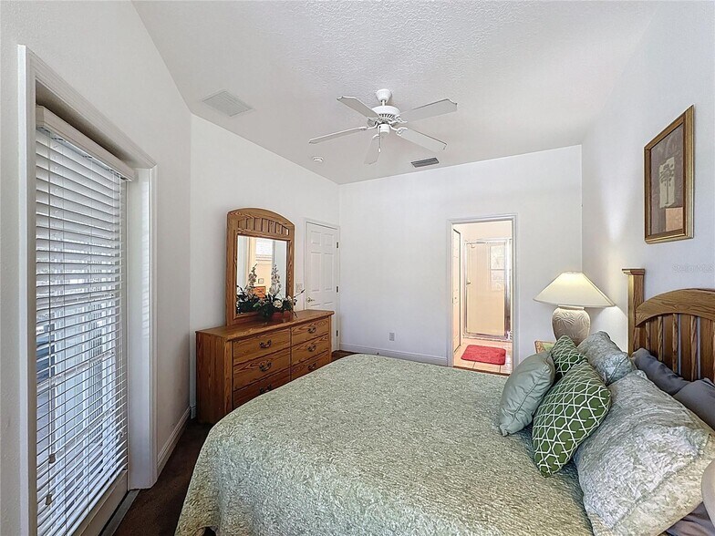 Building Photo - 107 Amaca Ln