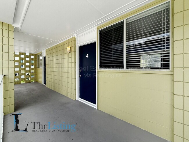 Building Photo - 1301 S Howard Ave