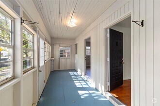 Building Photo - 4607 Norhill Blvd