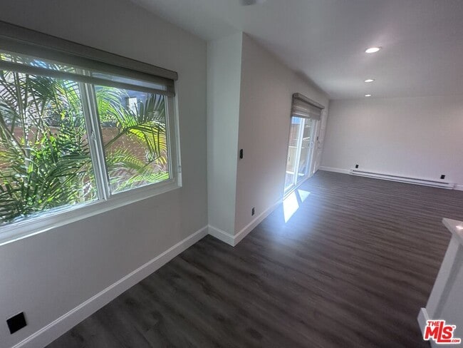 Building Photo - 2228 20th St