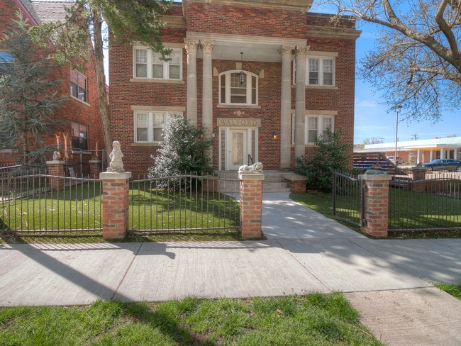 Building Photo - 518 NW 12th St