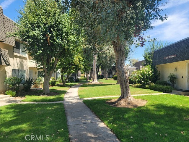 Building Photo - 6541 Wystone Ave