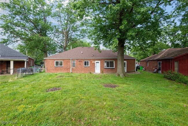 Building Photo - 27240 Markbarry Ave