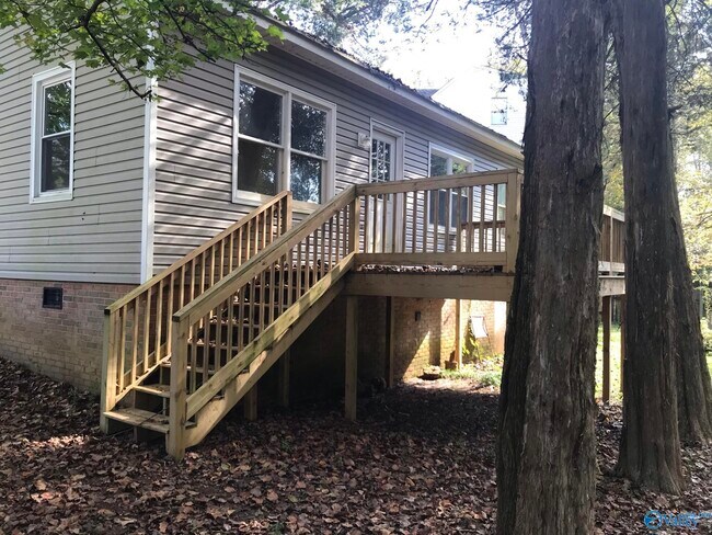 Building Photo - 104 Potomac Cir