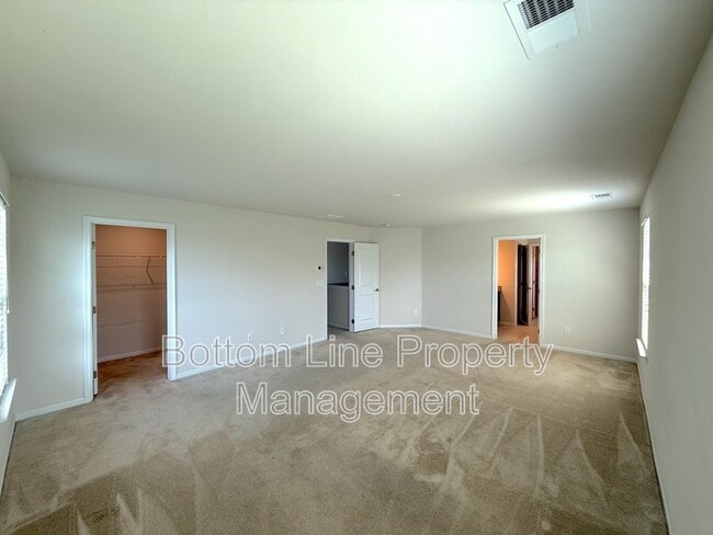 Building Photo - 1524 Bailiff Ct SW