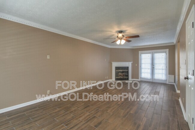 Building Photo - 117 Brenton Ct