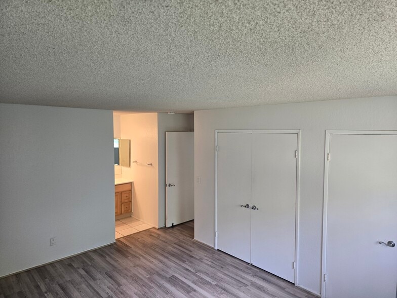 Building Photo - 5006 Collwood Way
