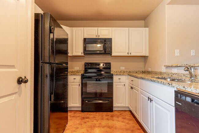Building Photo - 7314 Colina Way