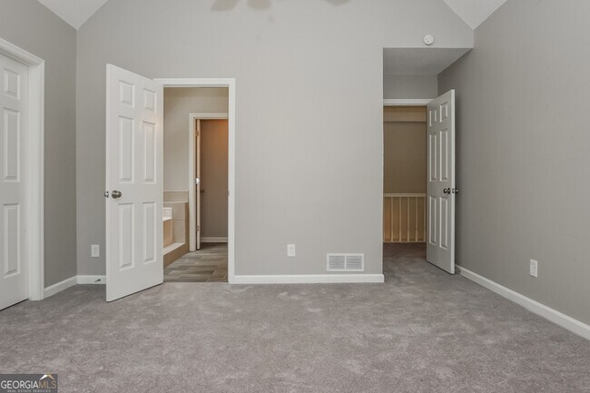 Building Photo - 3138 Ashbury Ln