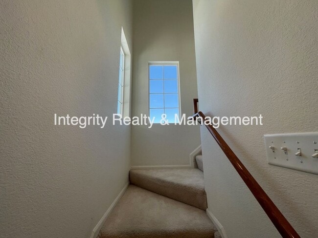 Building Photo - 1399 Turnberry Pl