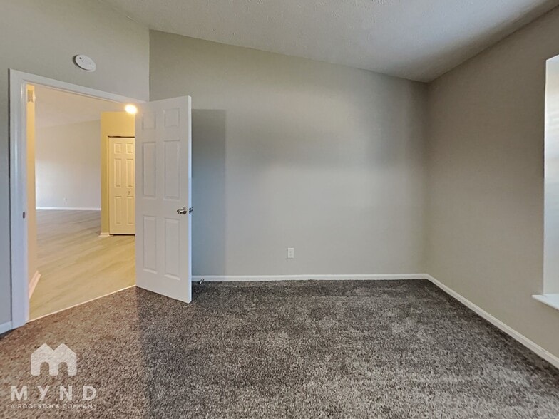 Building Photo - 5746 Prestonwood Dr