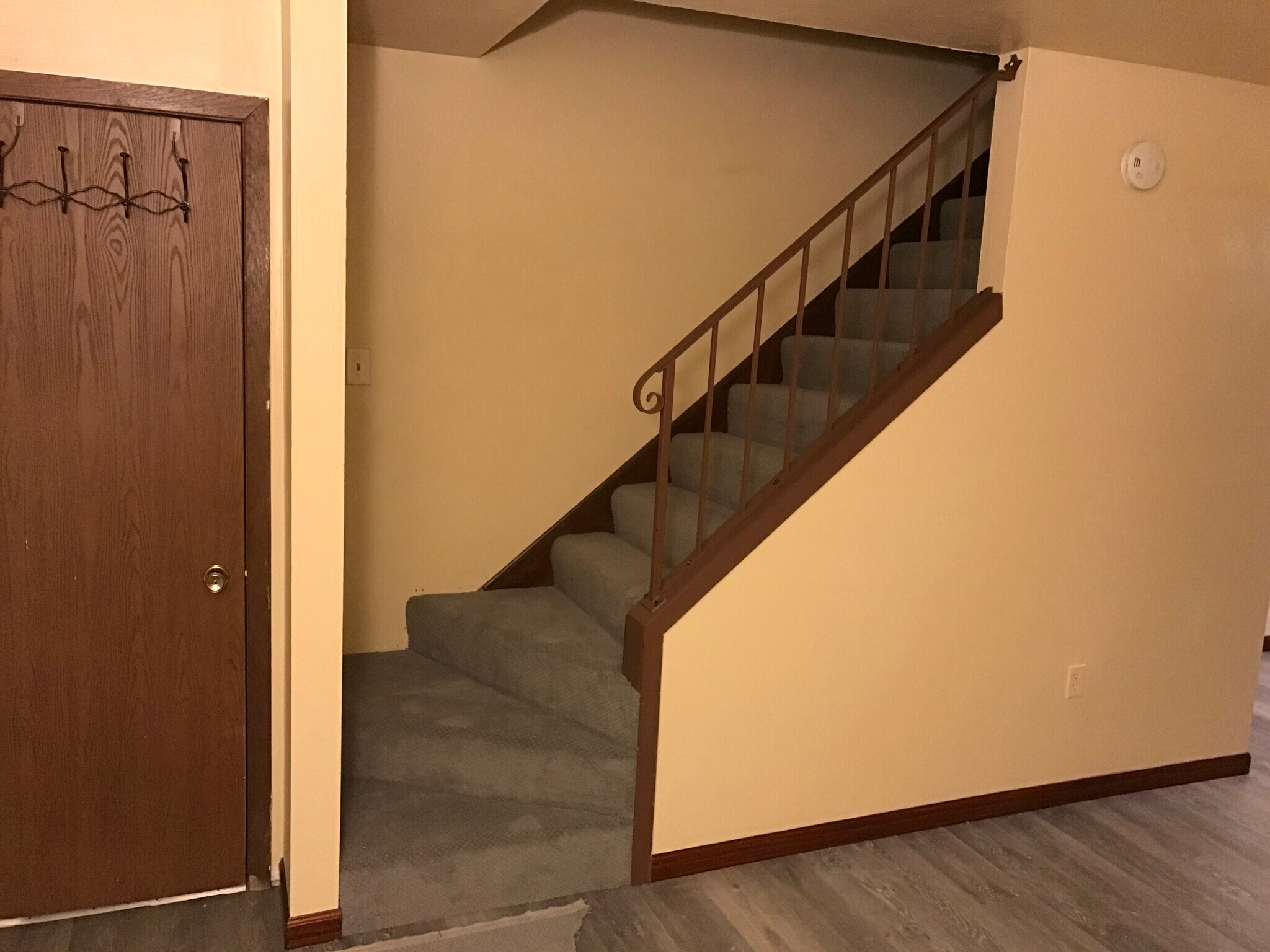 Building Photo - 1318 E 38th St