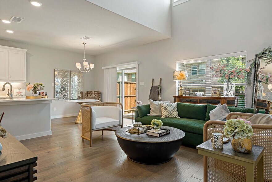 Building Photo - 2749 Starburst Dr