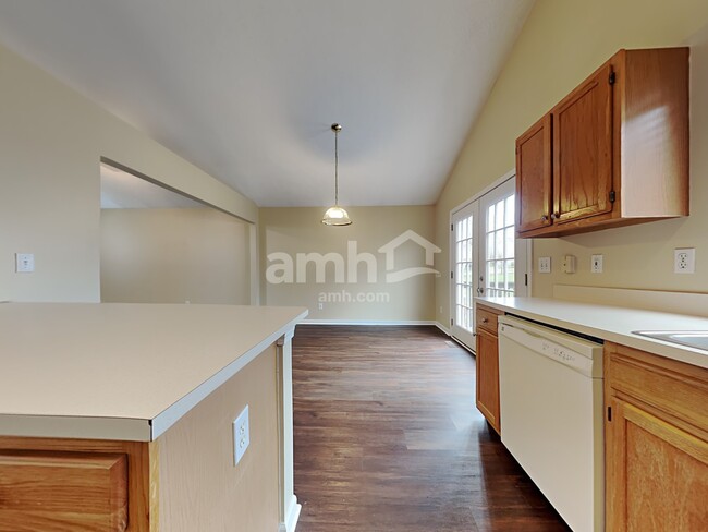 Building Photo - 2223 Fedders Ct