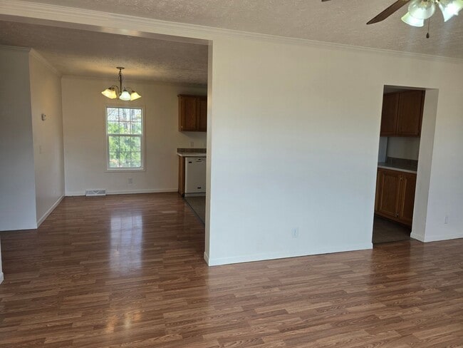 Building Photo - 18237 Loyalty Ln
