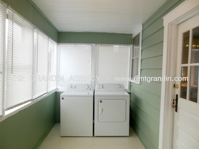 Building Photo - 142 Horner Ln