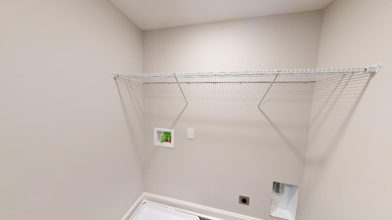 Building Photo - 157 W Rossview Rd