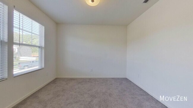 Building Photo - 116 Summerfield Ct