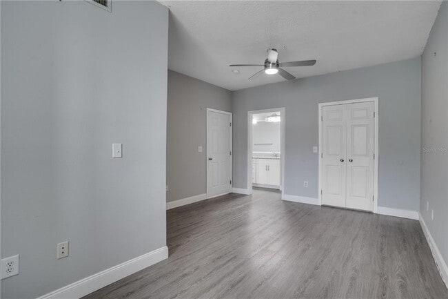 Building Photo - 1810 E Palm Ave