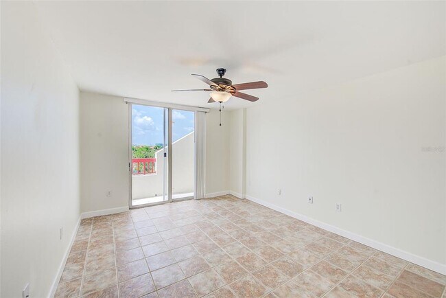 Building Photo - 2333 Feather Sound Dr