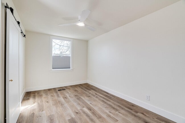 Building Photo - 222 Prospect St