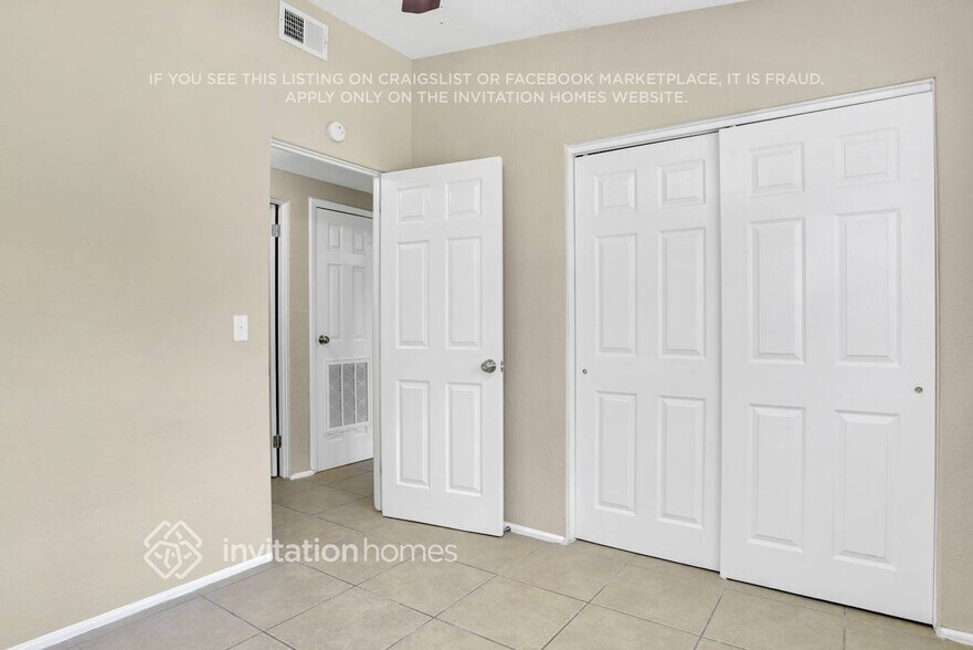 Building Photo - 219 Flamingo Dr