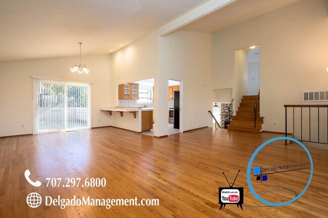 Building Photo - Large beautiful home