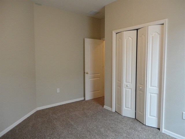 Building Photo - 1128 Napolean Way