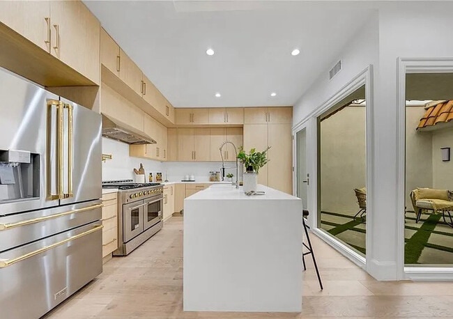 Building Photo - 80 Seton Rd