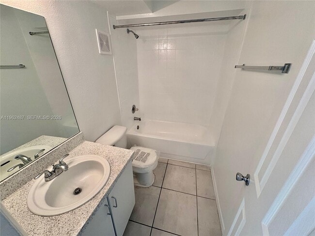 Building Photo - 1895 S Semoran Blvd