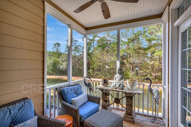 Building Photo - 147 Palm Cove Way