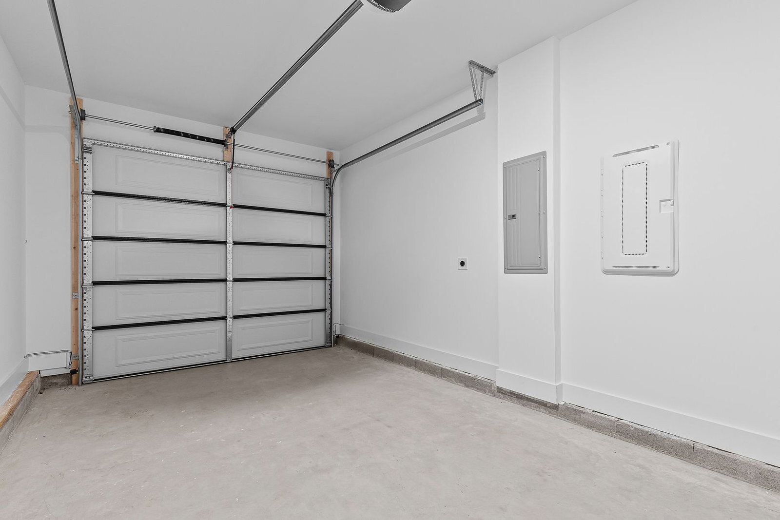 Building Photo - 432 Wayne Ave
