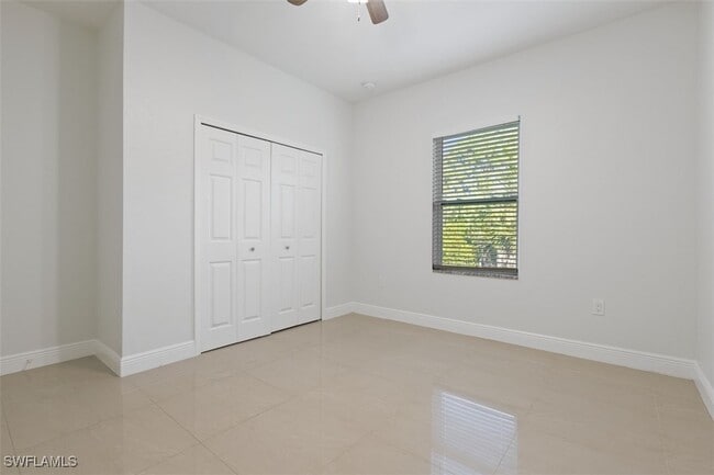 Building Photo - 4448 25th St SW