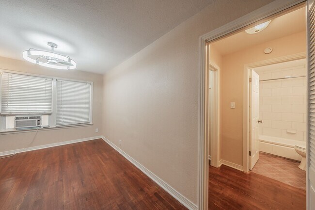 Building Photo - 3301 Tex Blvd