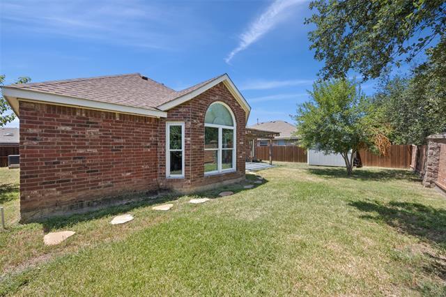 Building Photo - 7806 Albany Dr