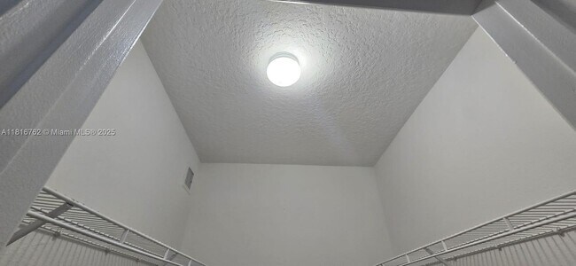 Building Photo - 201 SW 116th Ave